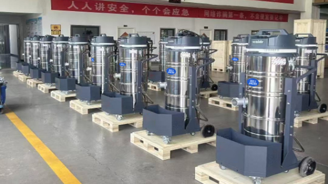 洁臣士工业吸尘器：制造业工厂必备清洁神器