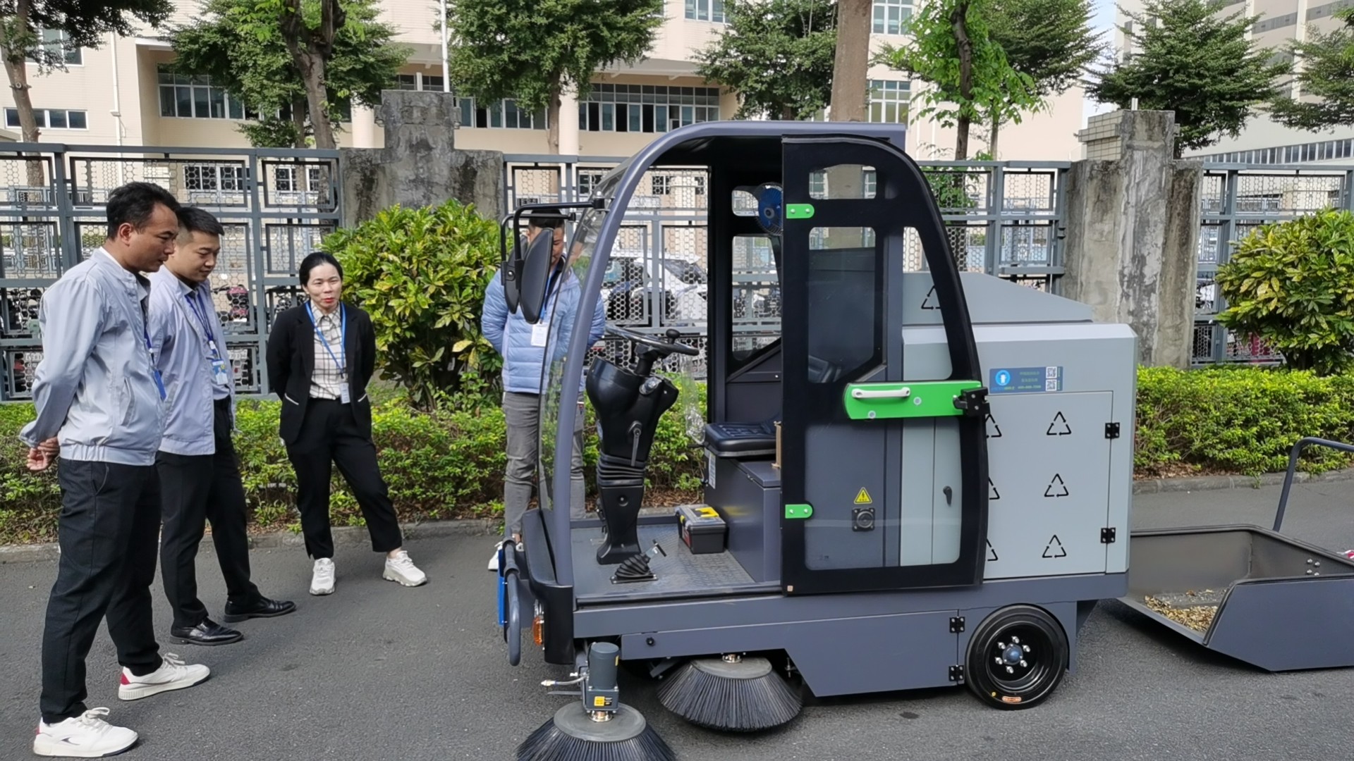 1756794736254054.jpg 1756794736254054.jpg